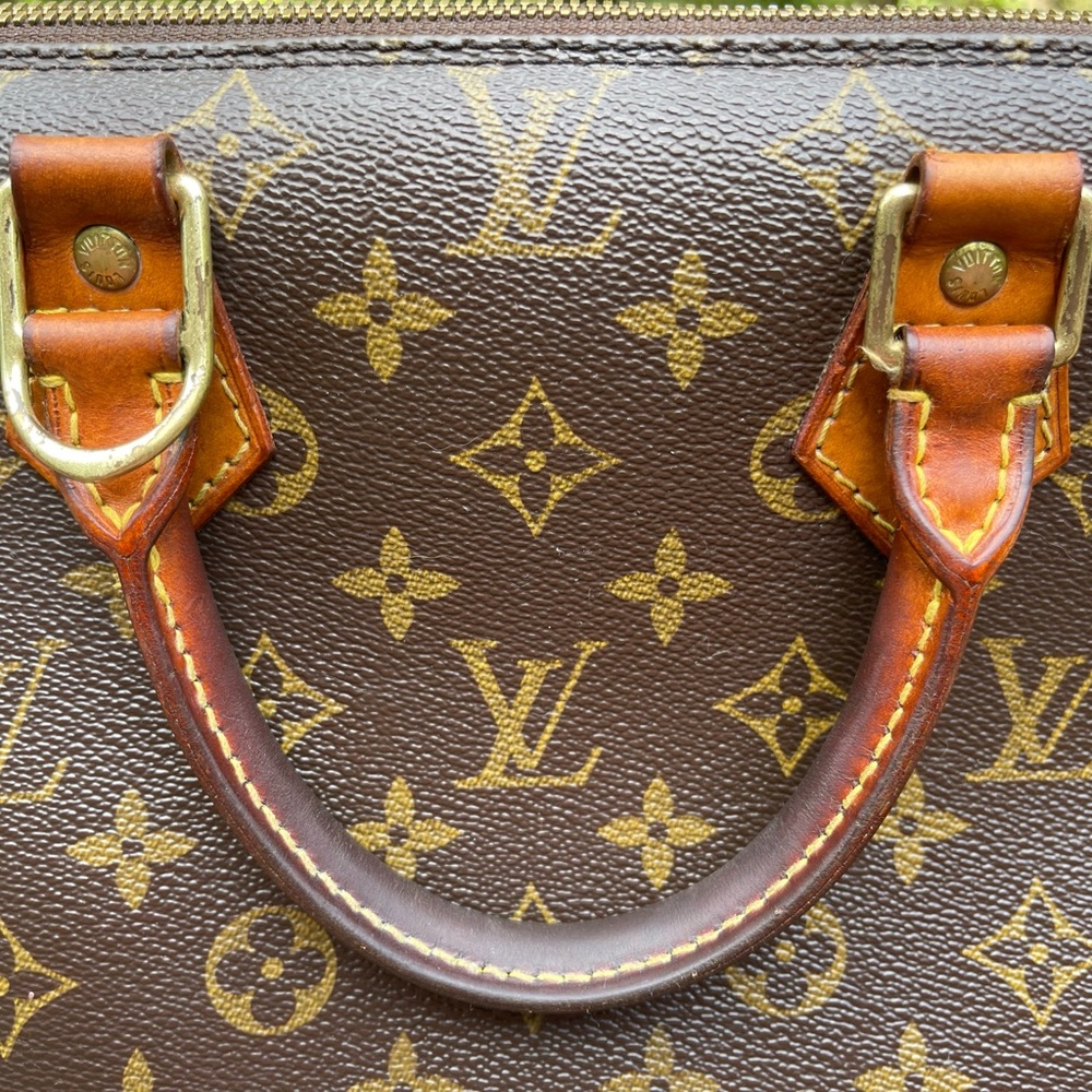 👜 Louis Vuitton Alma Satchel 👜 - Picture 10 of 16